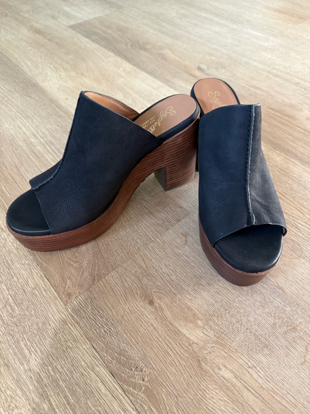 Seychelles Black Leather Open-Toe Platform Mules with Wood-Look Heel